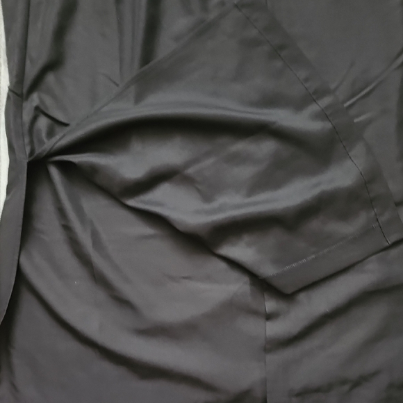 $4 FIRM 🌟FINAL MARK DOWN🌟 Old Navy Black Dress with Button Detail - Picture 5 of 8